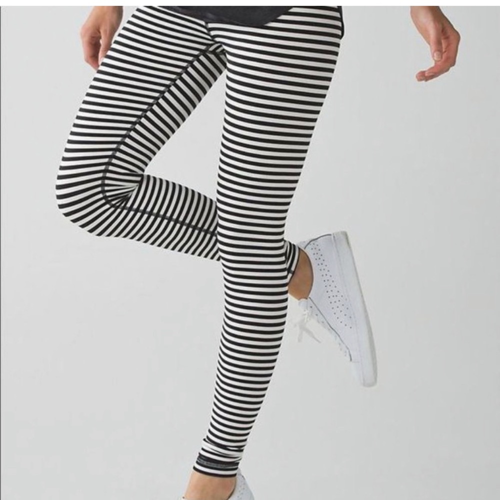 Lululemon leggings size 6